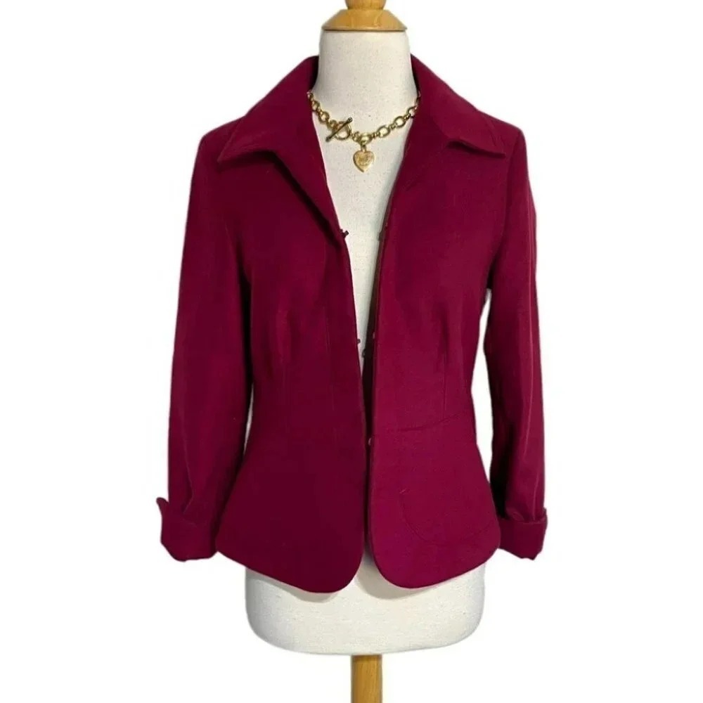 Chico's Blazer Jacket Sz 0 Burgundy Red Hook Eye Collared‎ Professional Tailored